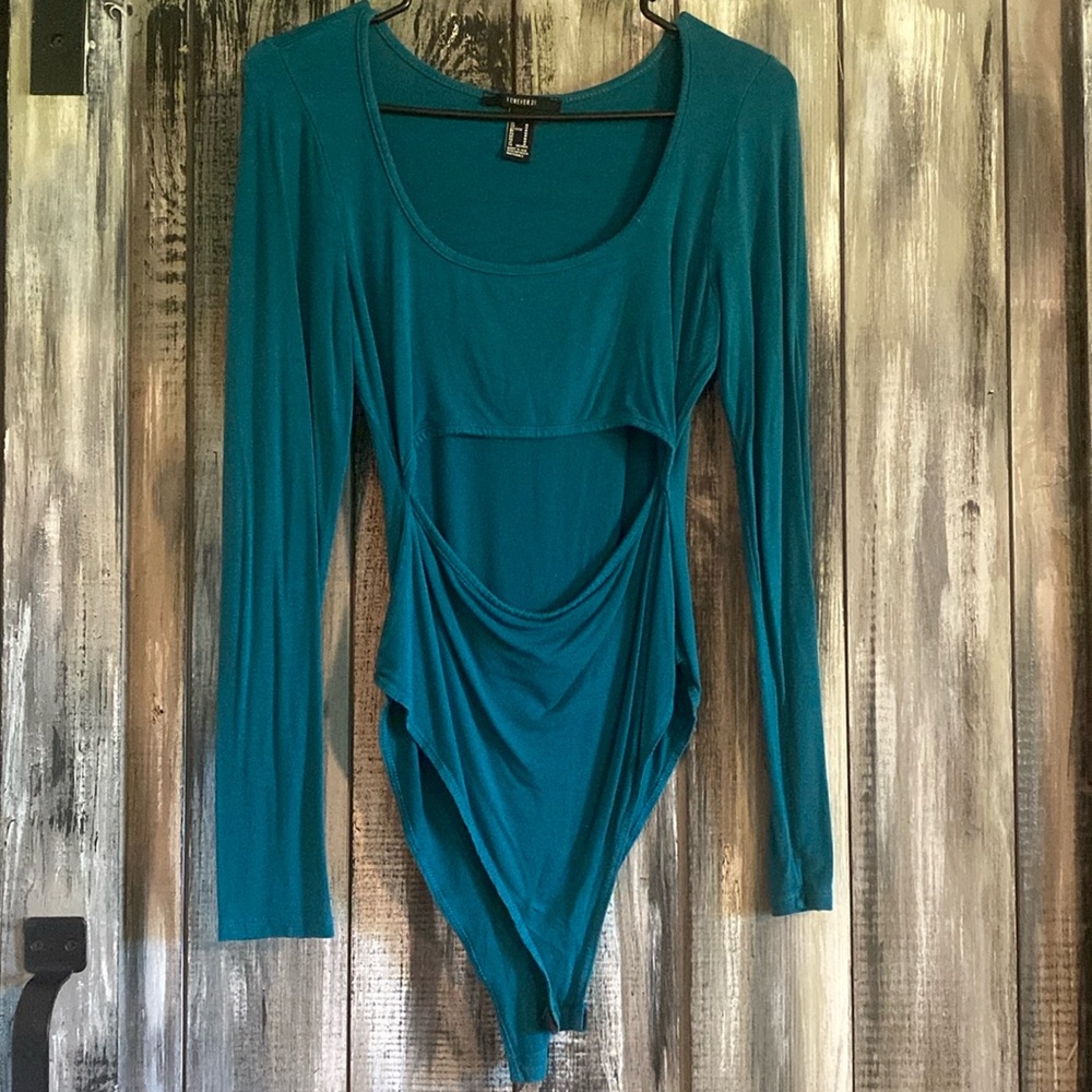 BODYSUIT